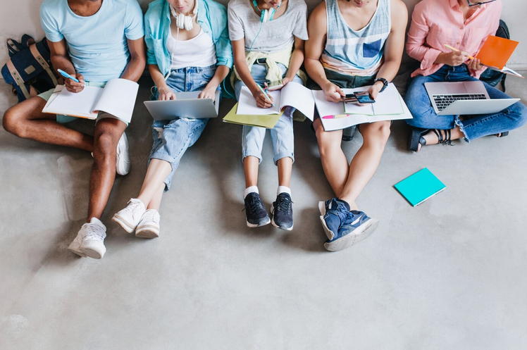 Giornata Internazionale dell'Educazione, bambini insieme