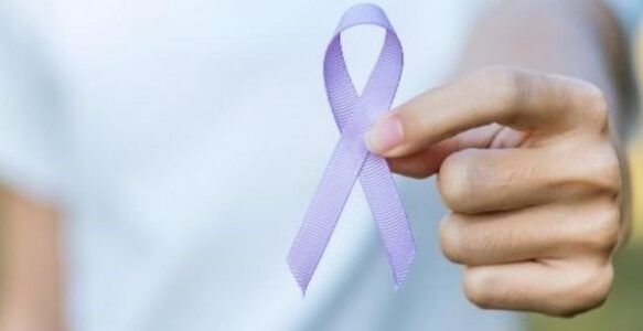 Disturbi del comportamento alimentare e festività natalizie: come affrontare il pranzo e la cena di Natale